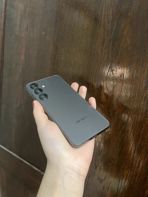 Samsung galaxy S24 128GB