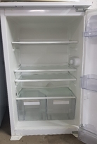 Šaldytuvai naudoti su šaldymo ir be šaldymo kameros