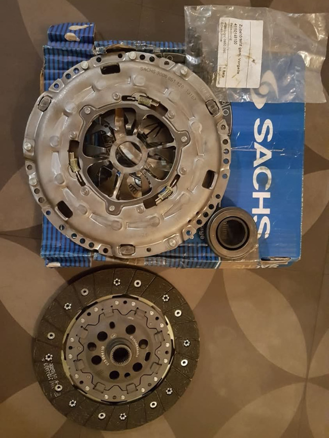 WV Golf V 1.9 TDI sankabos komplektas SACHS