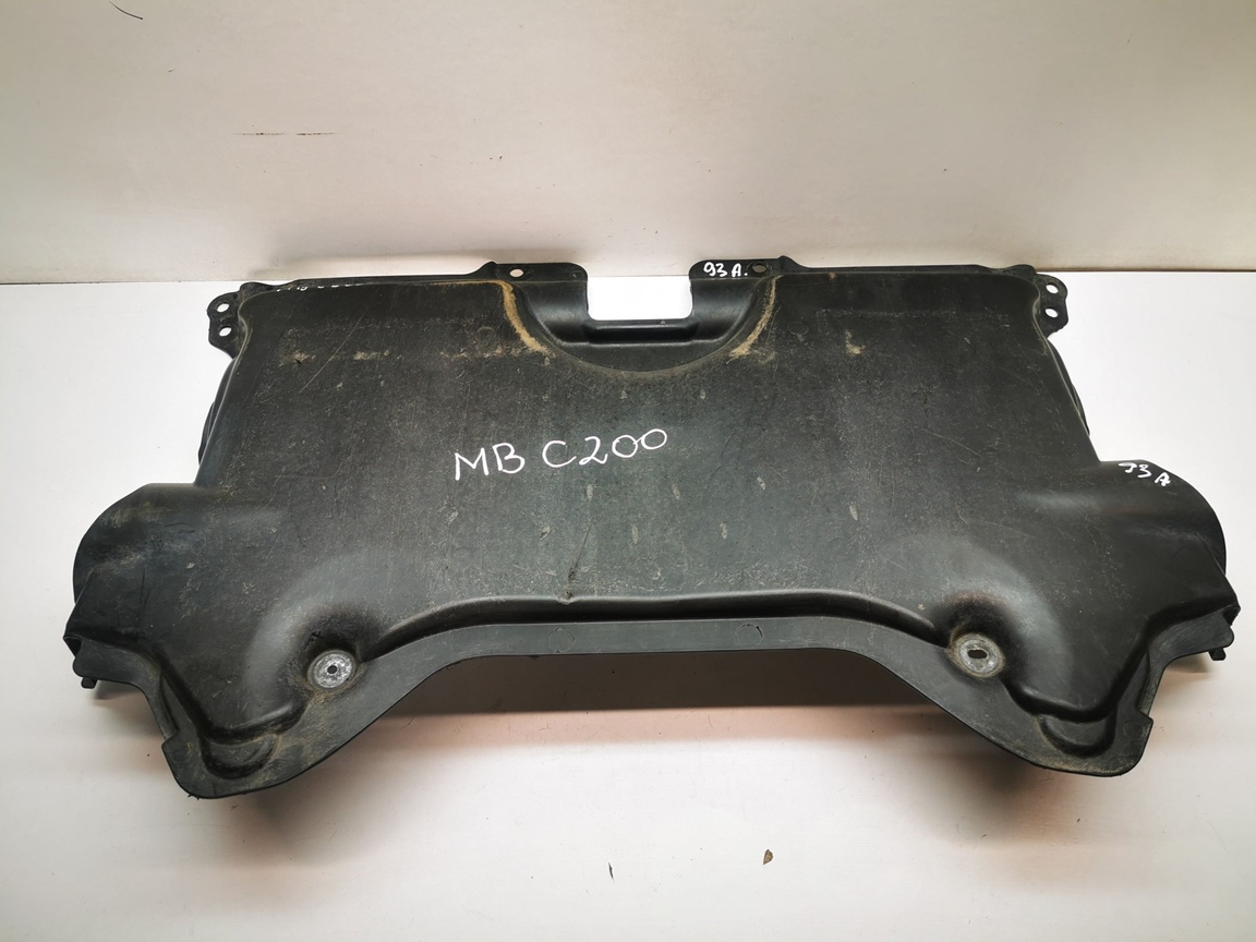 Mercedes-Benz C W204 Variklio dugno apsauga
