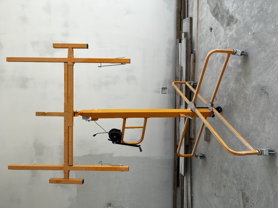 Gipso kartono keltuvas H-400 – iki 4 m, puikios būklės