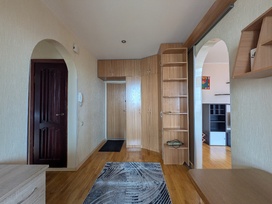 1kamb.butas su holu nuomai