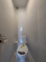 1kamb.butas su holu nuomai