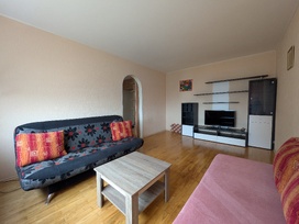 1kamb.butas su holu nuomai