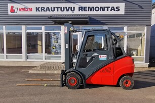 Dujinis šakinis krautuvas LINDE H30T (13 500 mh)
