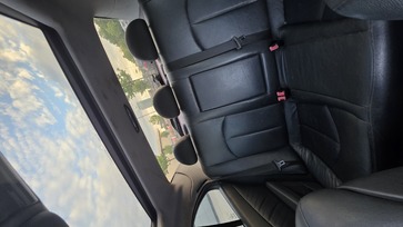 Mercedes benz w211 e320