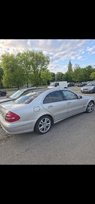 Mercedes benz w211 e320