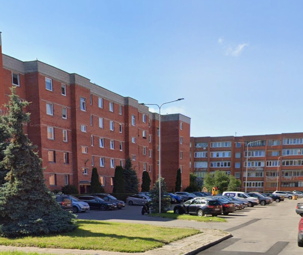 Pietinės g.parduodamas 2k.butas