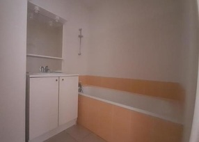 5 kambarių namo nuoma su terasa ir sodu