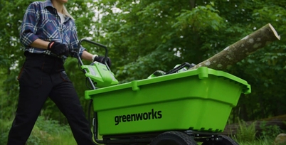 Savaeigis Greenwork 40V akumuliatorinis karutis – idealus pagalbininkas sodui ir daržui.