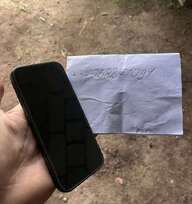 Parduodu Puiku Naudota iPhone 15 128GB telefoną
