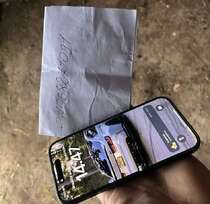 Parduodu Puiku Naudota iPhone 15 128GB telefoną