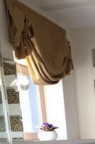 Aukso / garstyčių spalvos užuolaidos - roletas