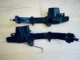 Audi veidrodėlių posūkio signalų lęšiai (2 vnt.)